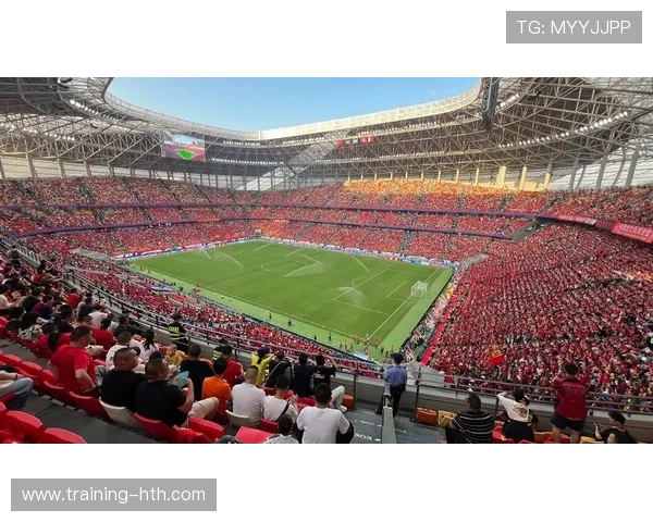 重庆公开足球场涌现足球明星盘点那些曾在此亮相的顶级球员